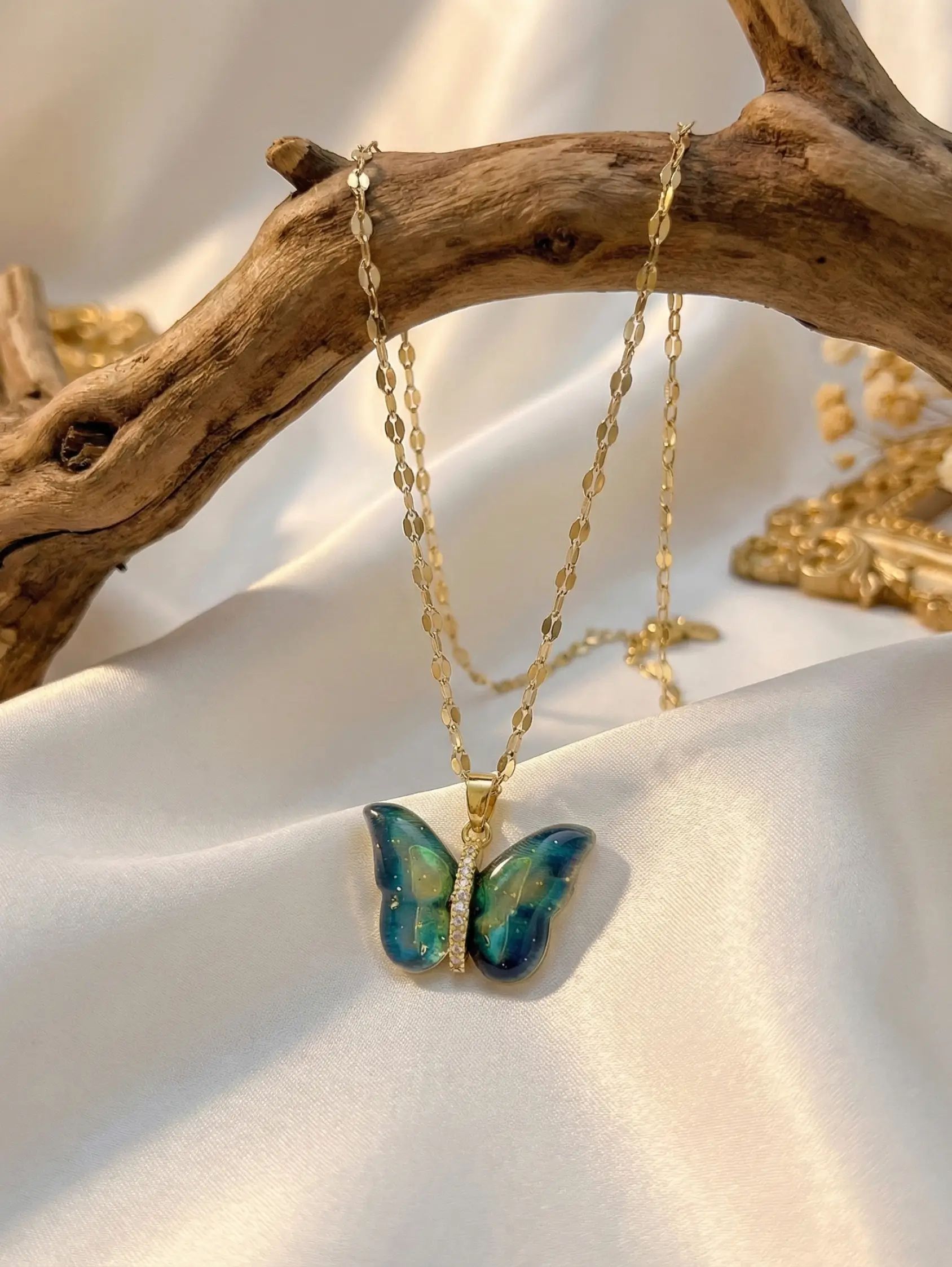 Mega Menu Image1000119