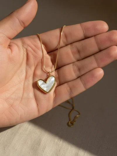 Ivory heart pendant necklace with gold tone finish – romantic minimalist fashion jewellery by Elanàm